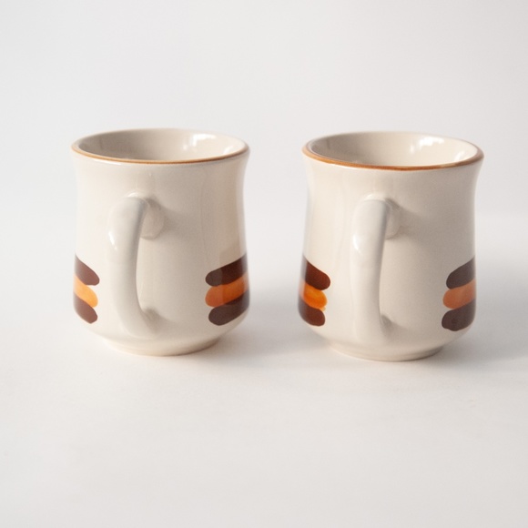 ▫️Vtg 70s Stoneware Striped Cream and Brown Mugs - Picture 5 of 8